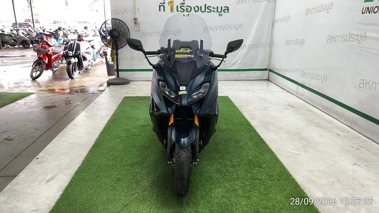 2022 Yamaha Tmax – 1