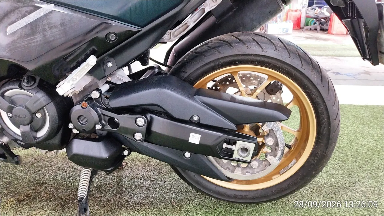 2022 Yamaha Tmax – 12