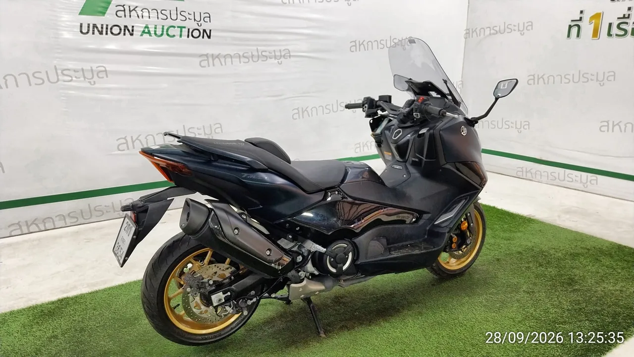 2022 Yamaha Tmax – 4