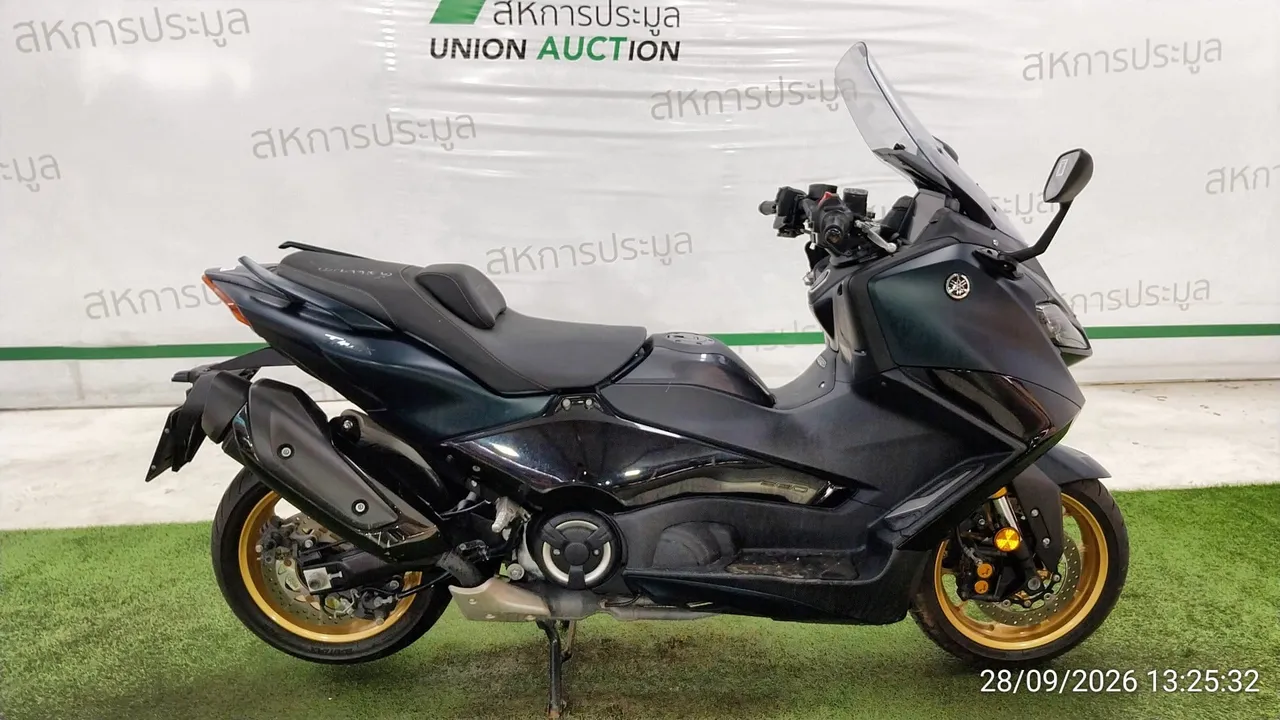 2022 Yamaha Tmax – 3