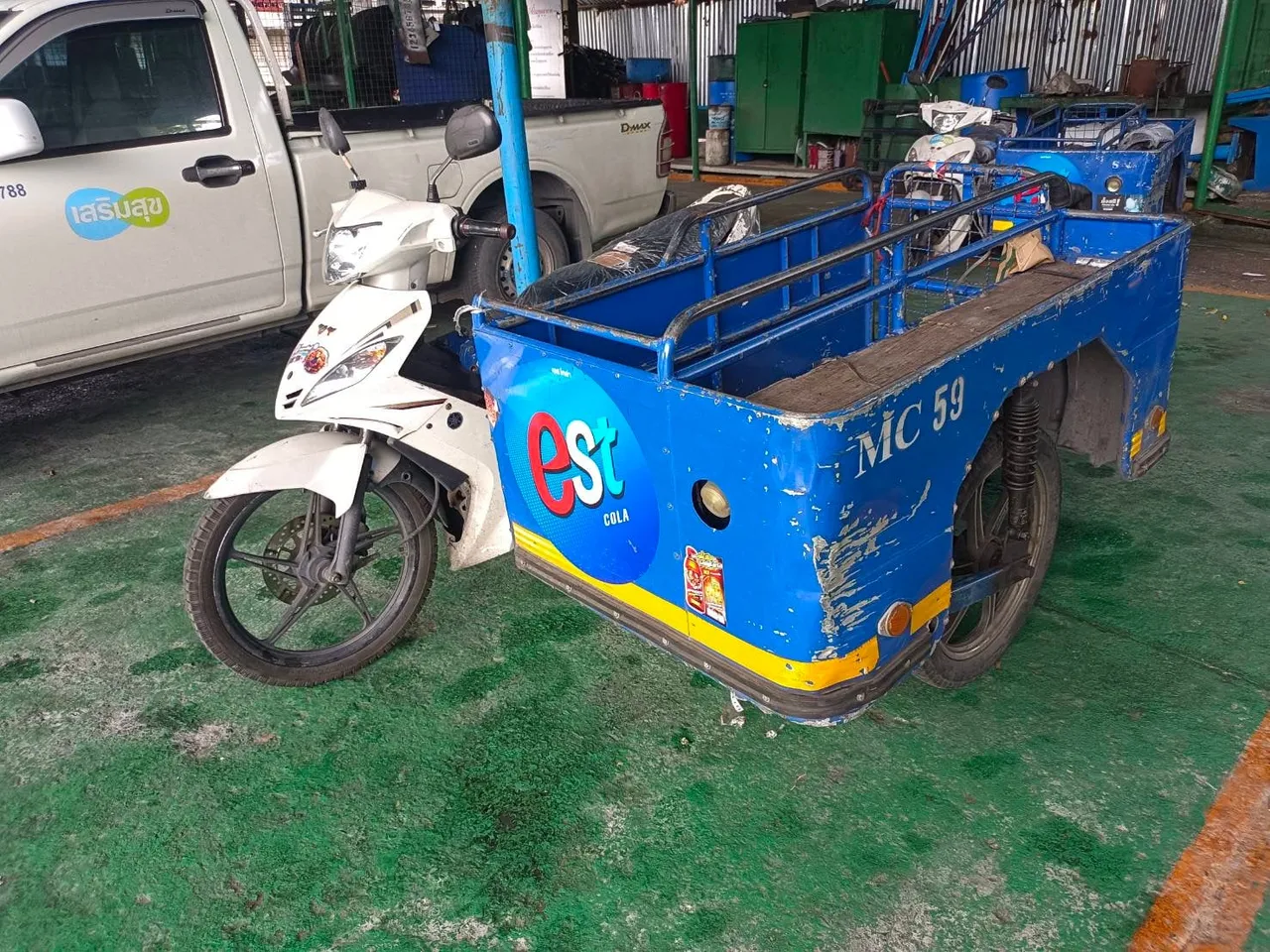 2011 Yamaha Spark – 2