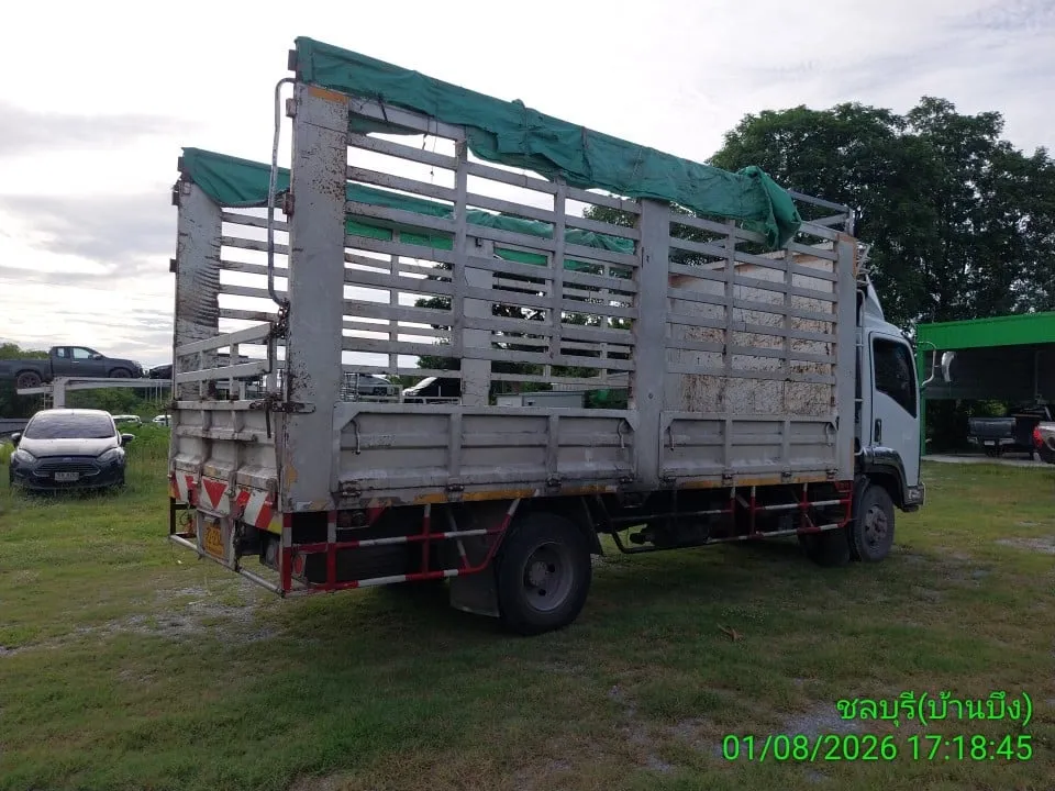 2024 Isuzu FRR – 7