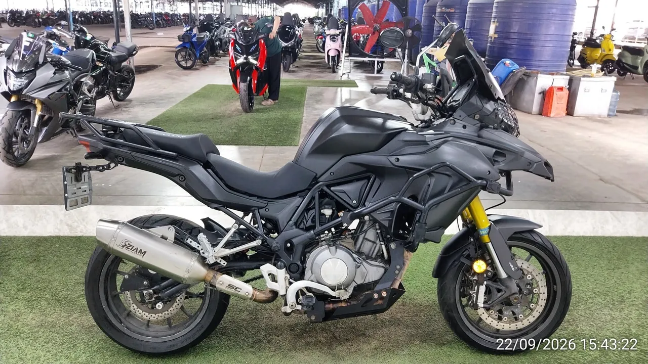 2017 Benelli TRK 502X – 3
