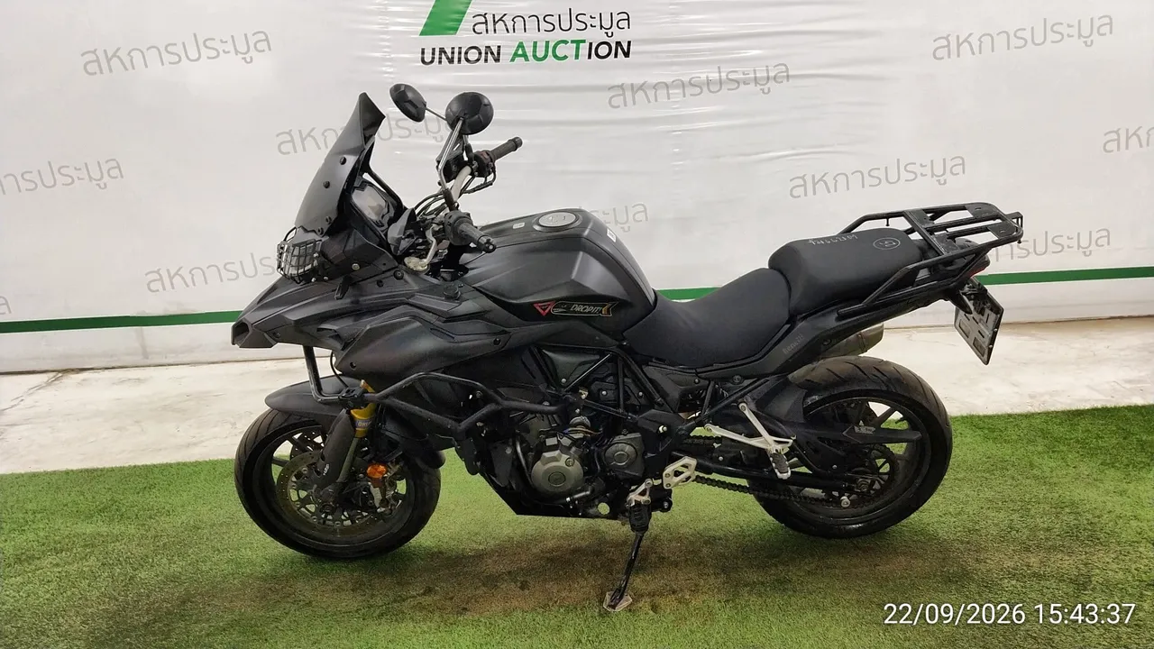 2017 Benelli TRK 502X – 7
