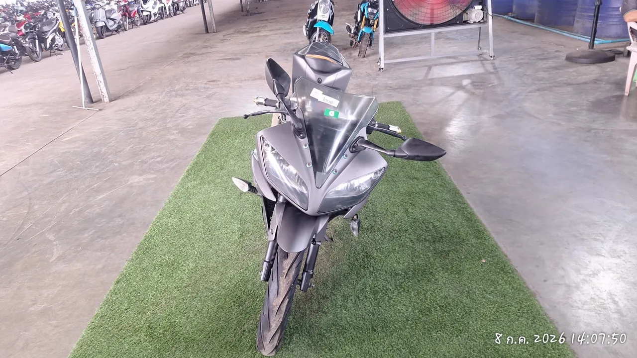 2016 Yamaha YZF-R15 – 1