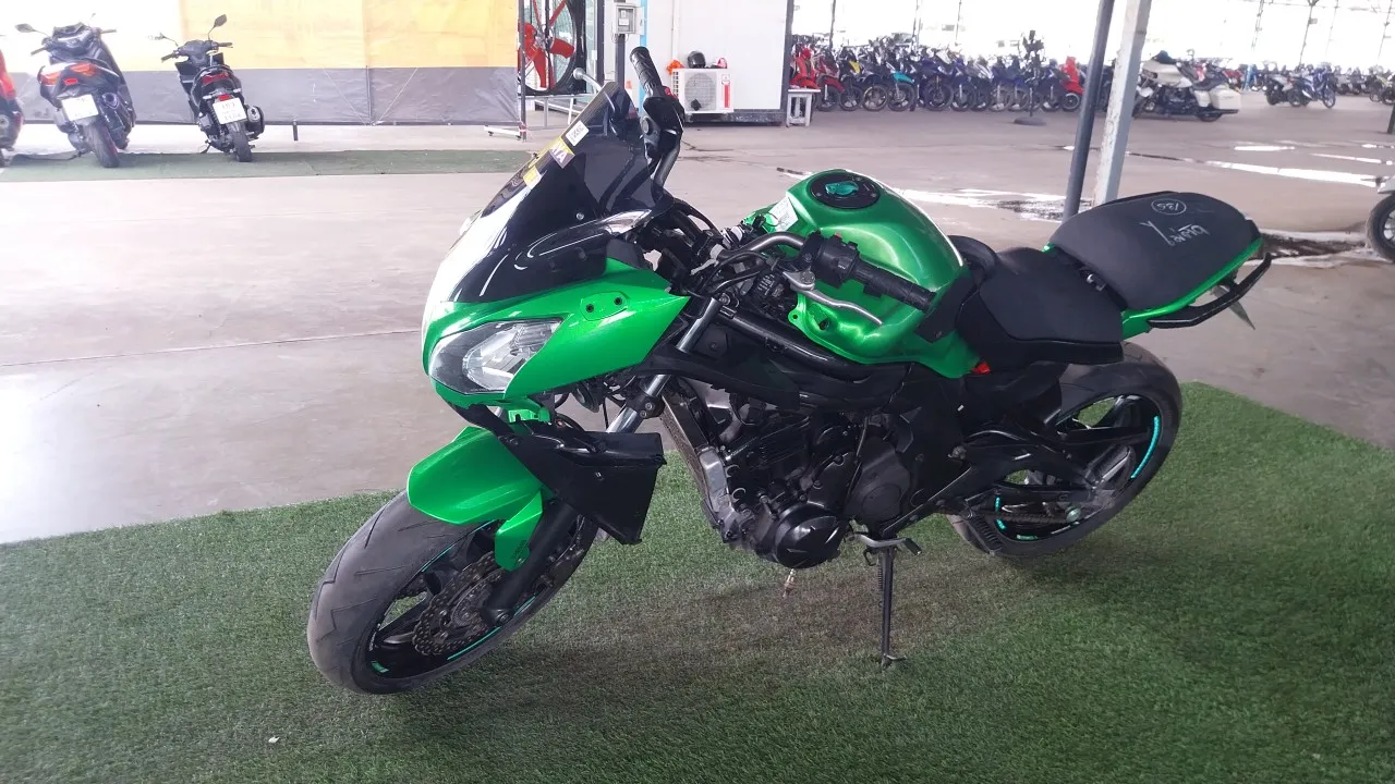 2015 Kawasaki Ninja 650 – 11