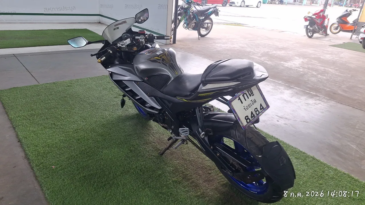 2016 Yamaha YZF-R15 – 7
