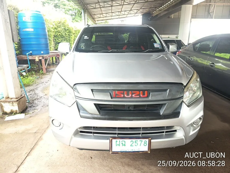 2017 Isuzu D-Max – 1