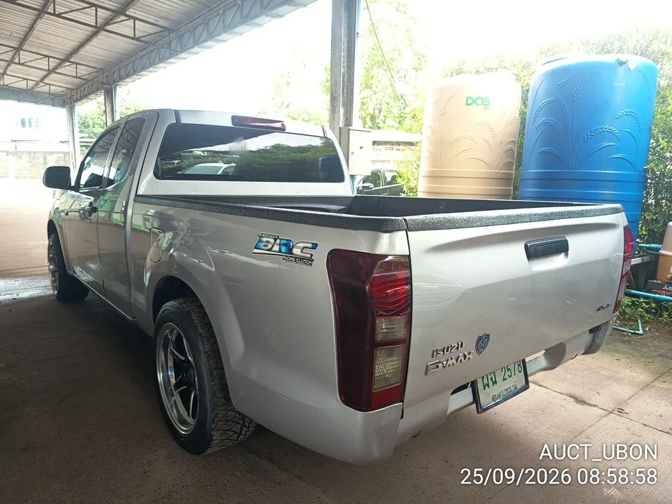 2017 Isuzu D-Max – 8