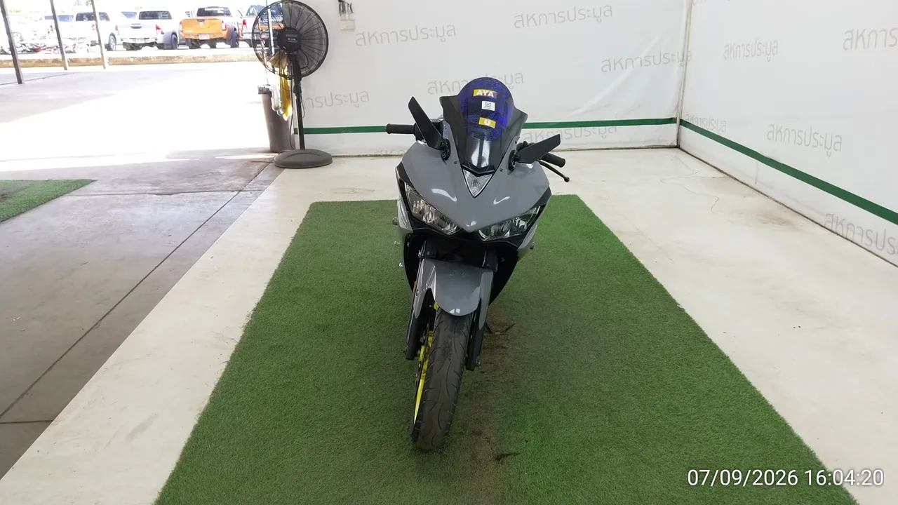 2018 Yamaha YZF-R3 – 1