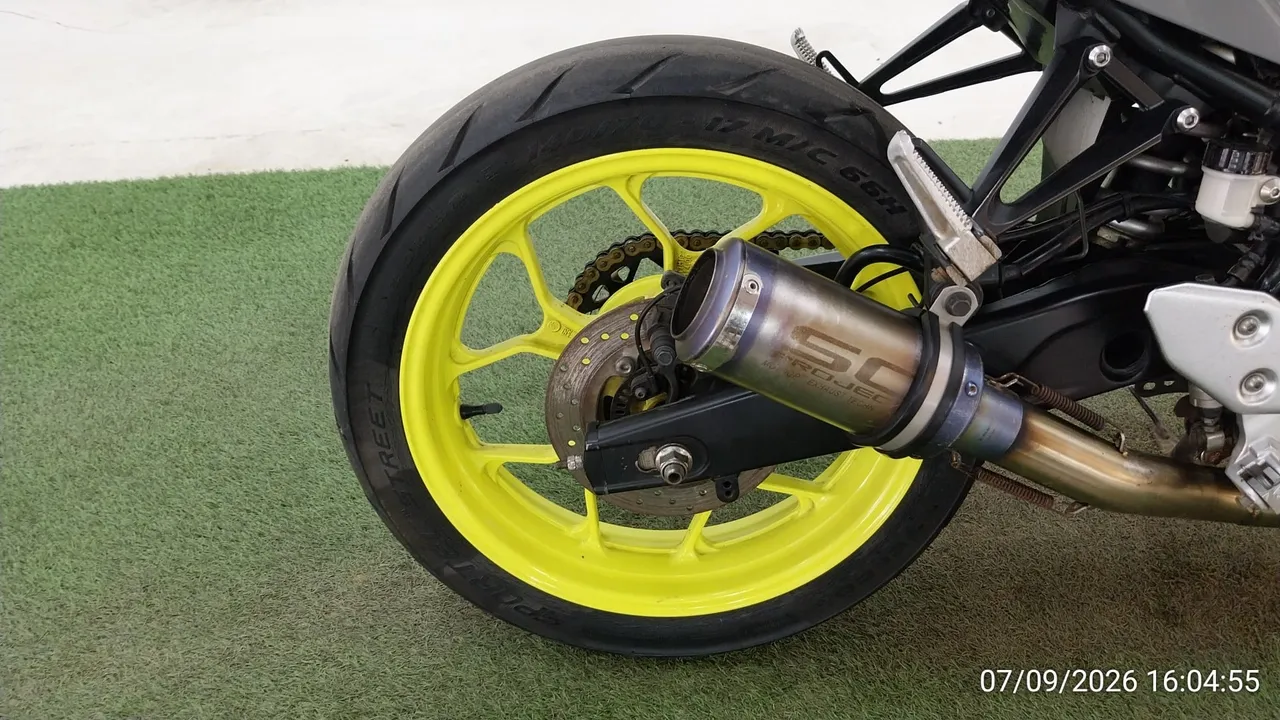 2018 Yamaha YZF-R3 – 12