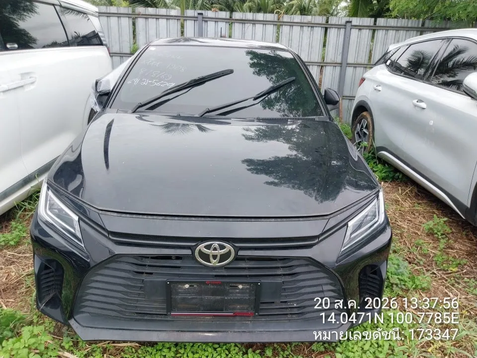 2025 Toyota Yaris Ativ – 1