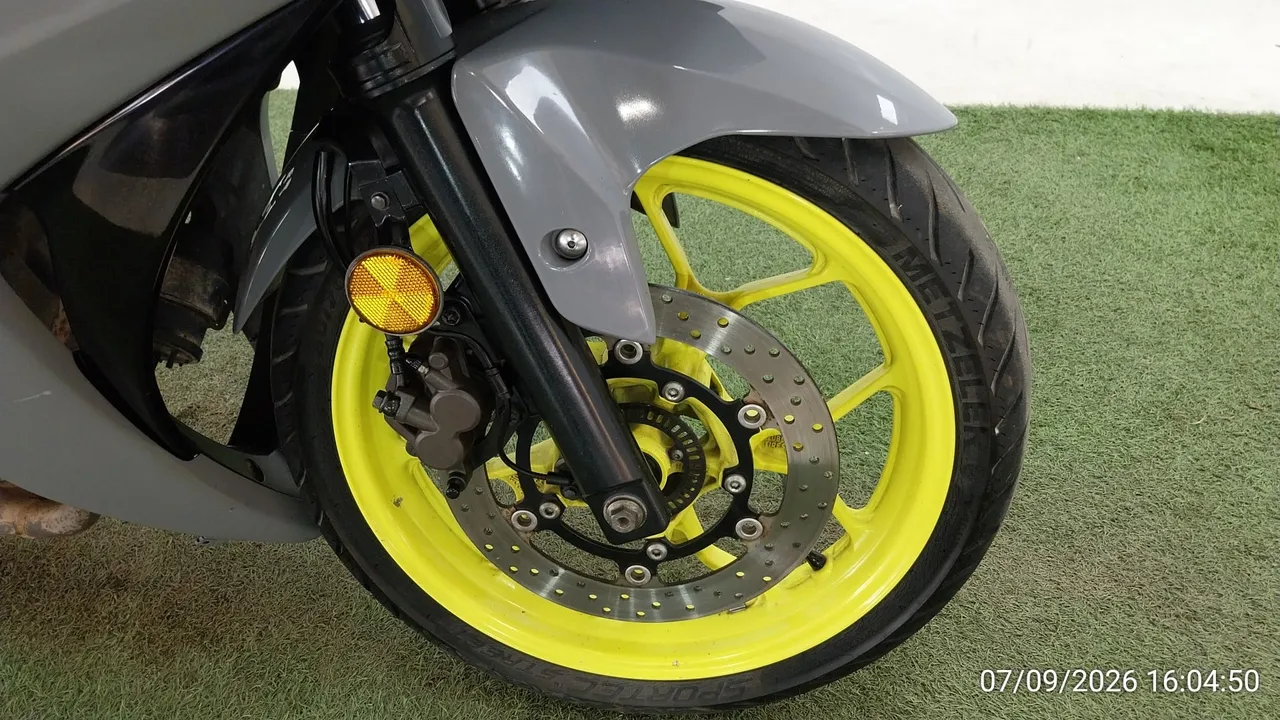 2018 Yamaha YZF-R3 – 10