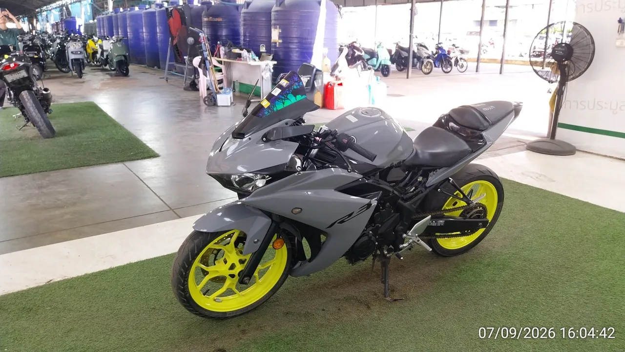 2018 Yamaha YZF-R3 – 8