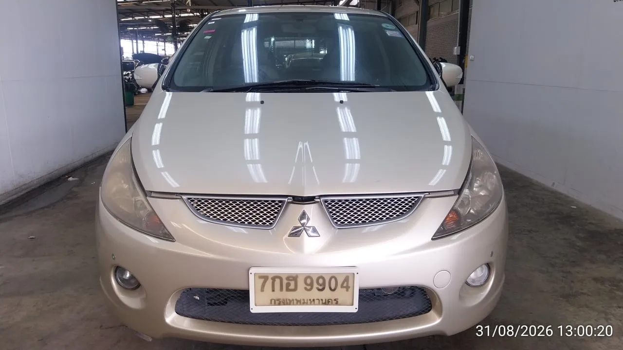 2007 Mitsubishi Space Wagon – 1