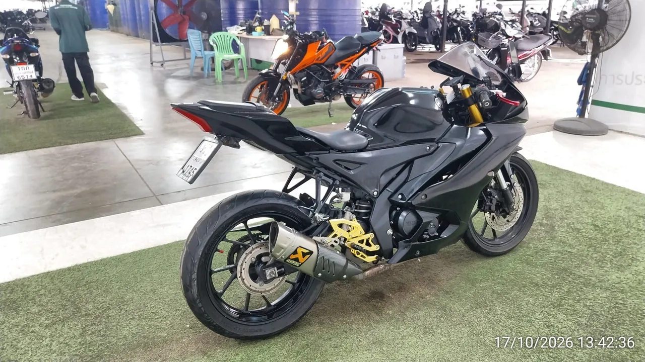 2023 Yamaha YZF-R15 – 4