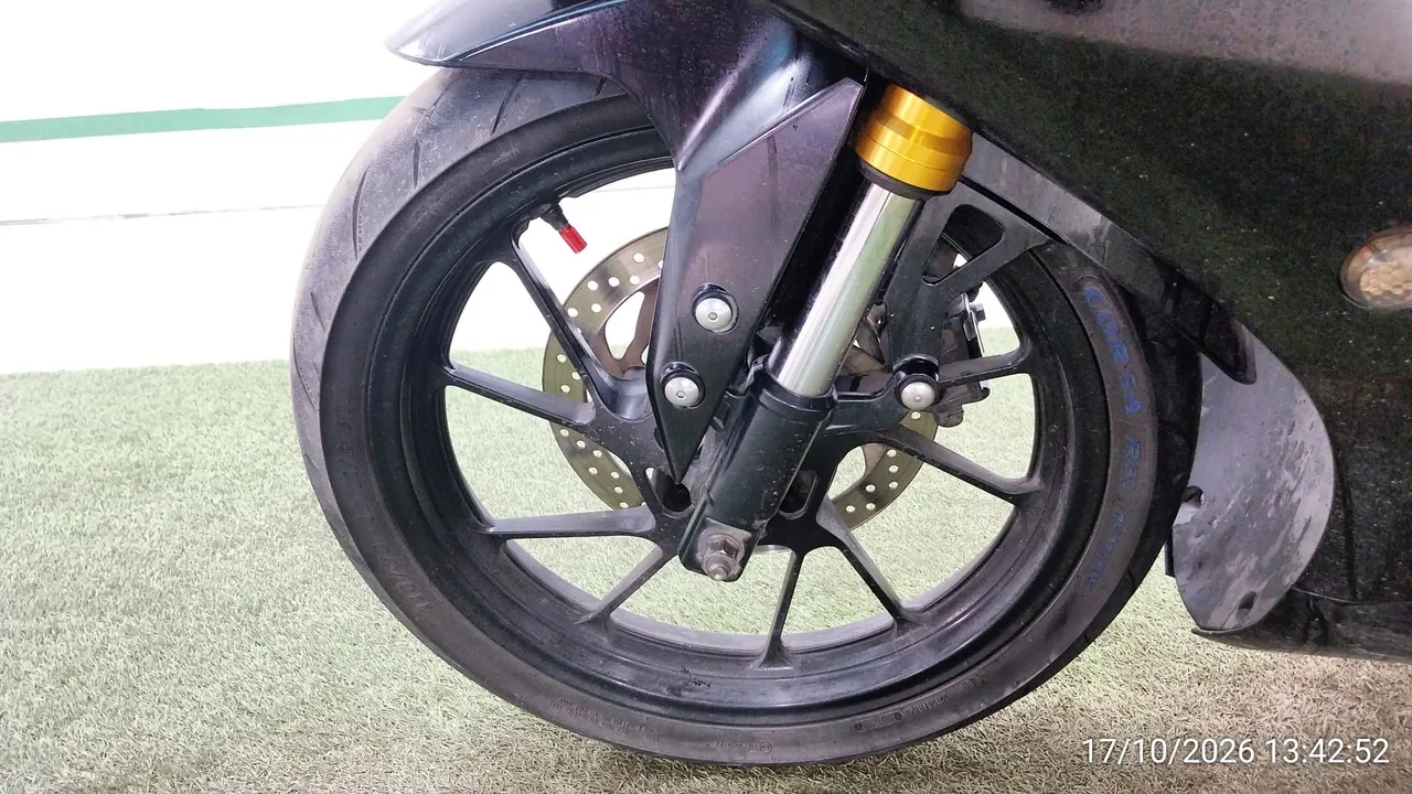 2023 Yamaha YZF-R15 – 9