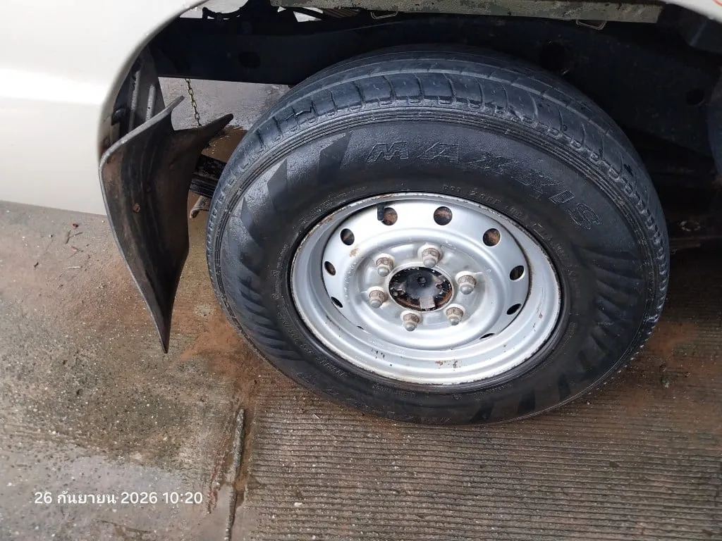 2004 Mazda B2500 Fighter – 12