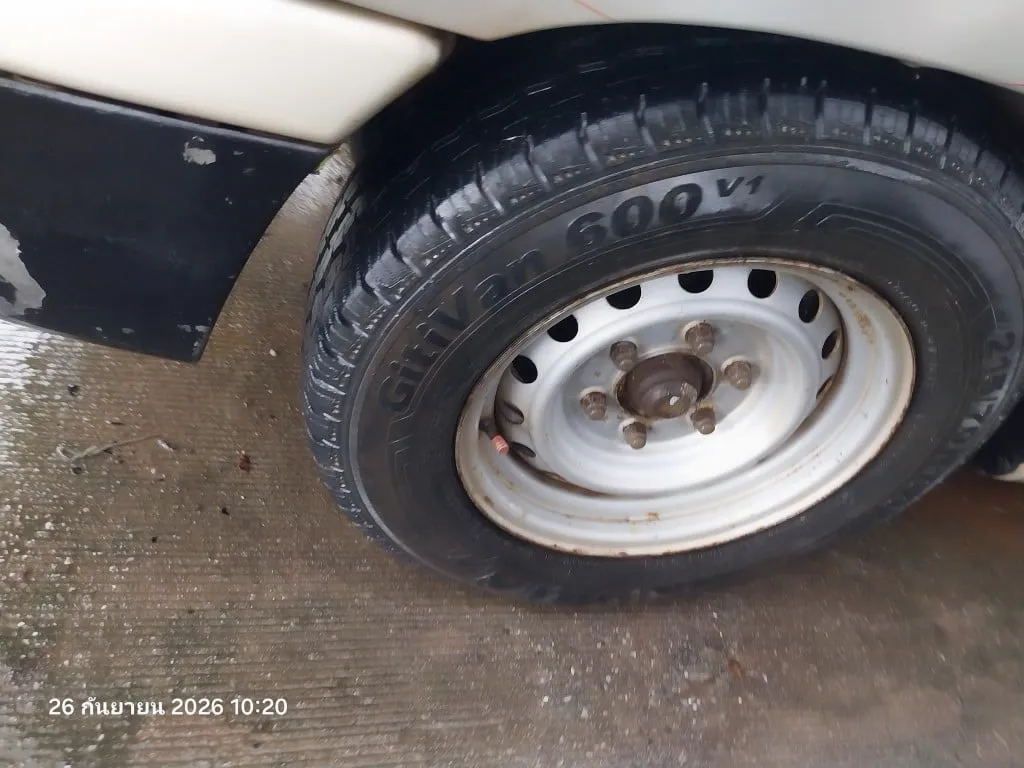 2004 Mazda B2500 Fighter – 10