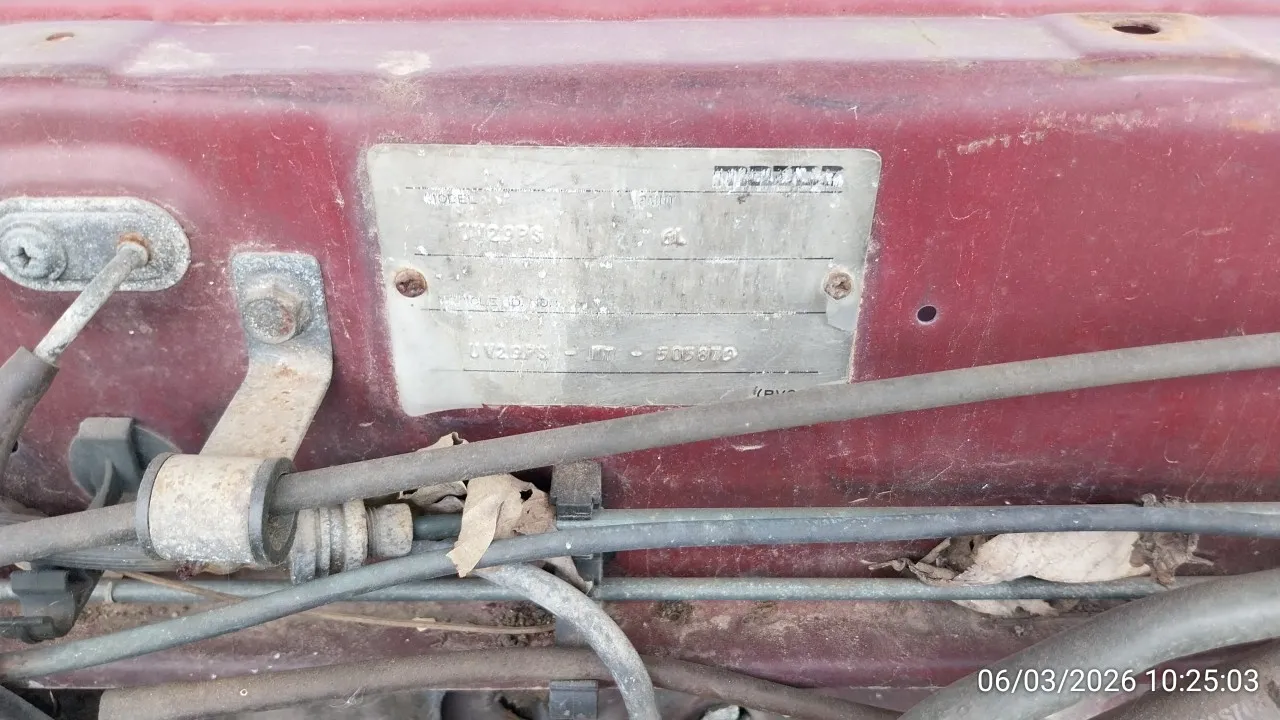 1995 Mazda B2500 – 10