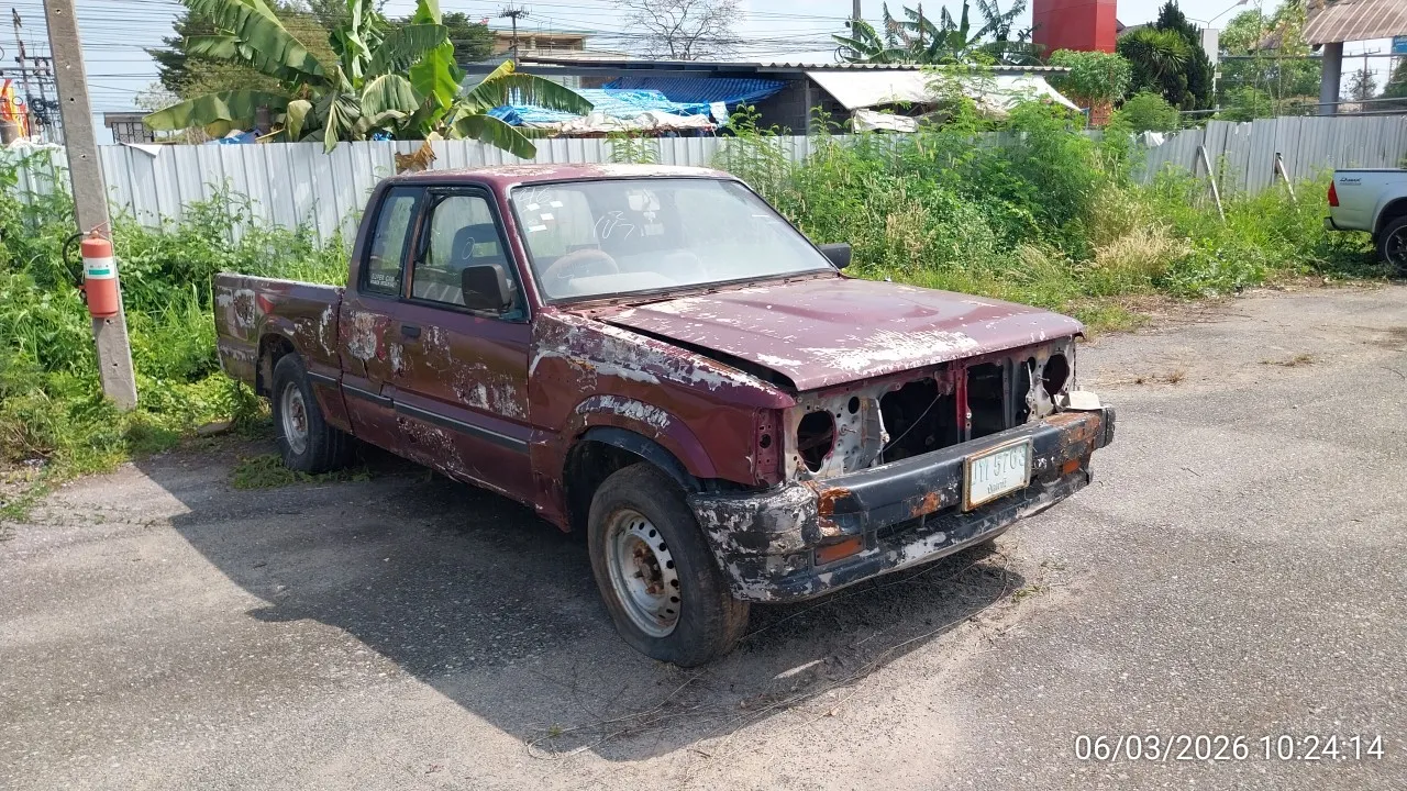 1995 Mazda B2500 – 3