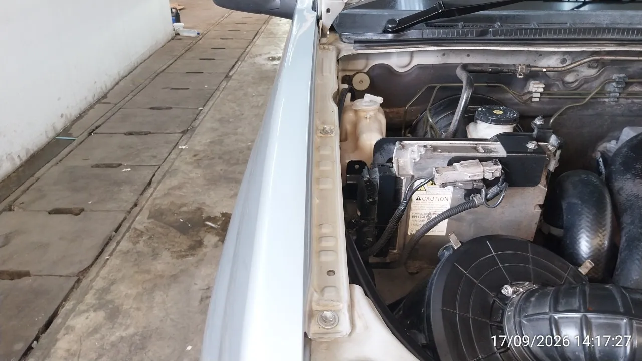 2010 Isuzu D-Max – 12