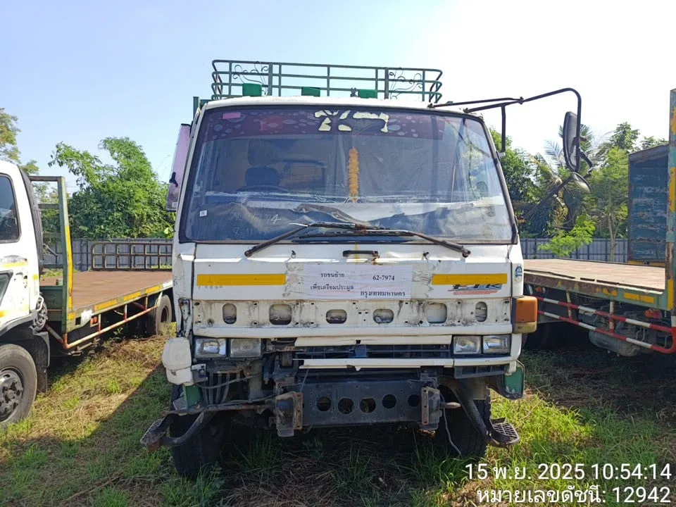 2015 Isuzu 10 ล้อ – 1