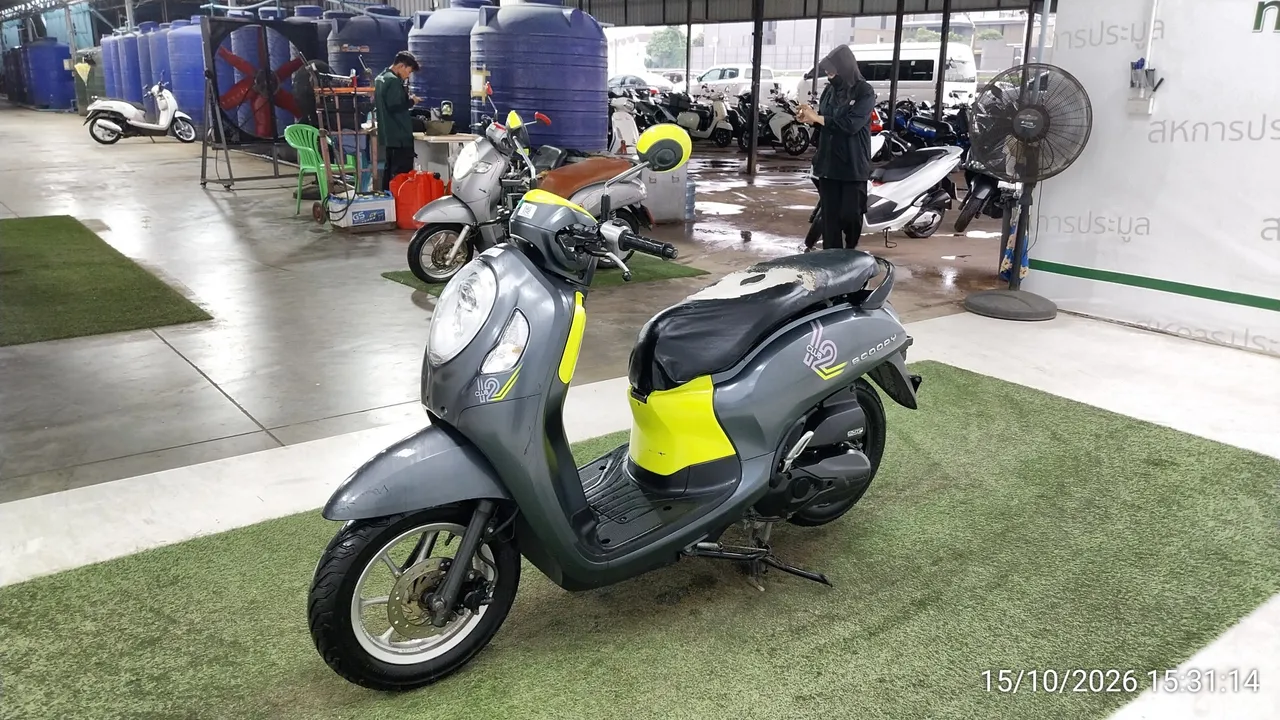 Honda Scoopy – 8