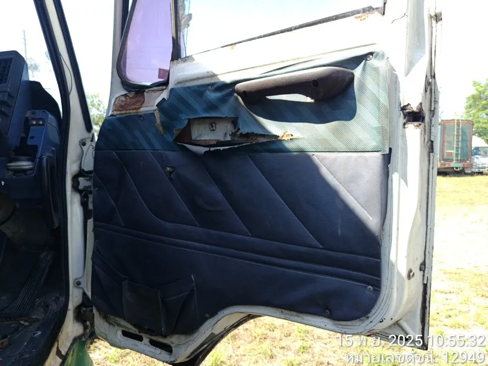2015 Isuzu 10 ล้อ – 7