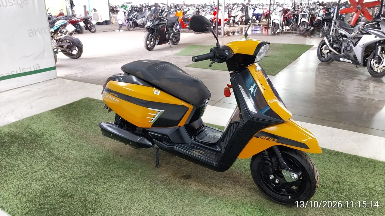 2024 Lambretta X300 – 2