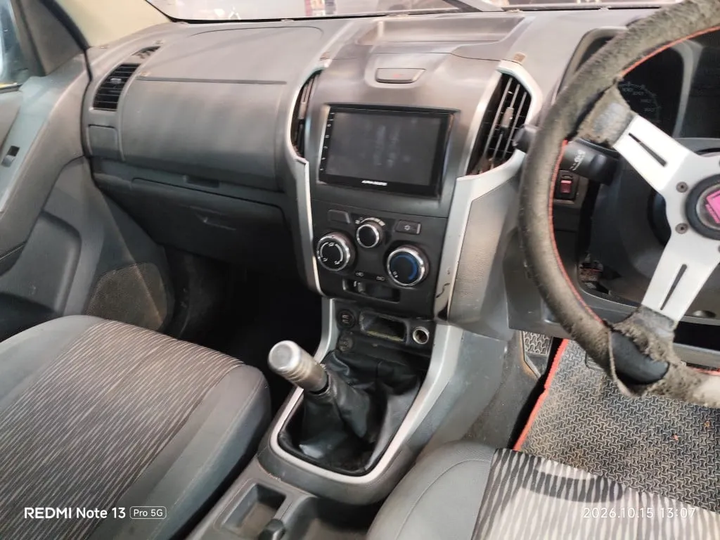 2013 Chevrolet Colorado – 12