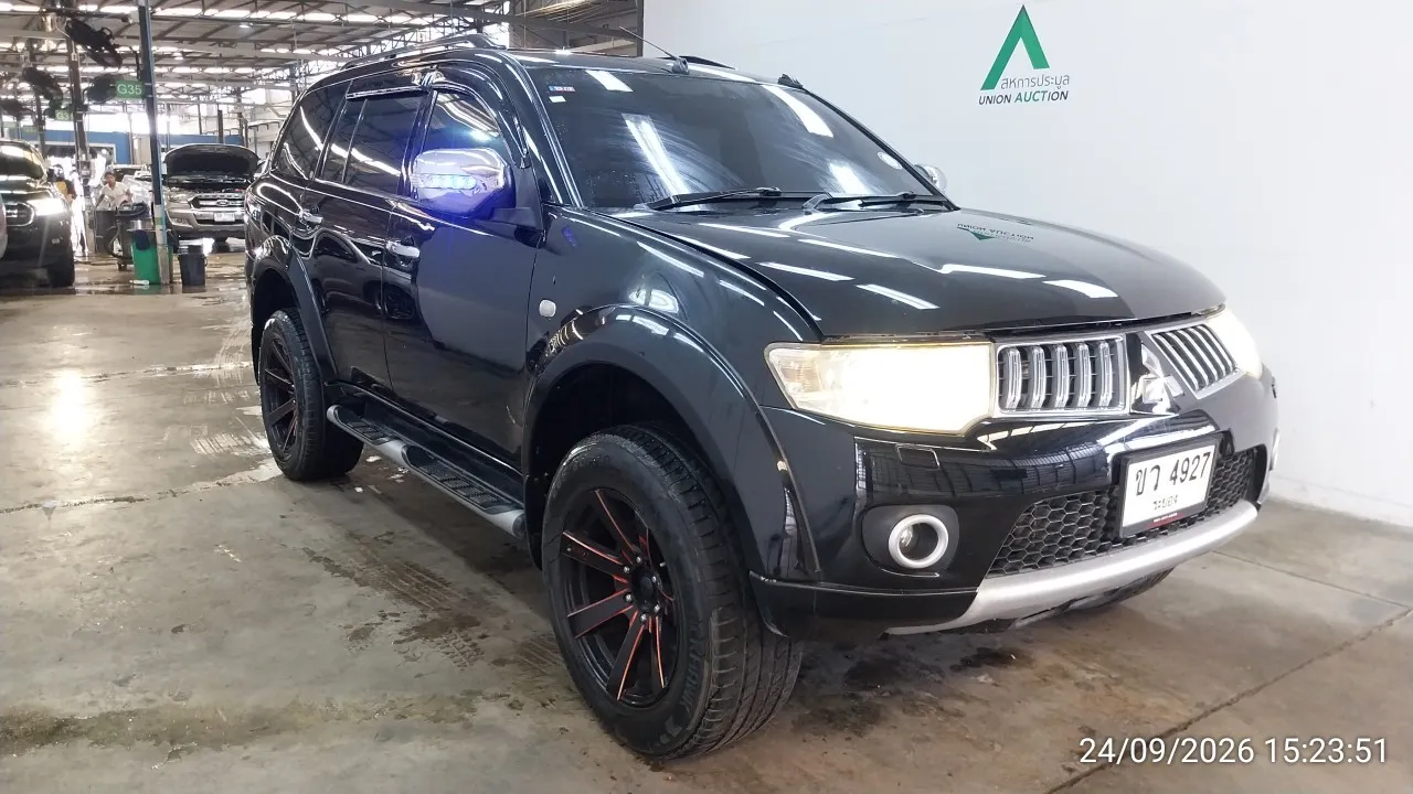 2011 Mitsubishi Pajero Sport – 2