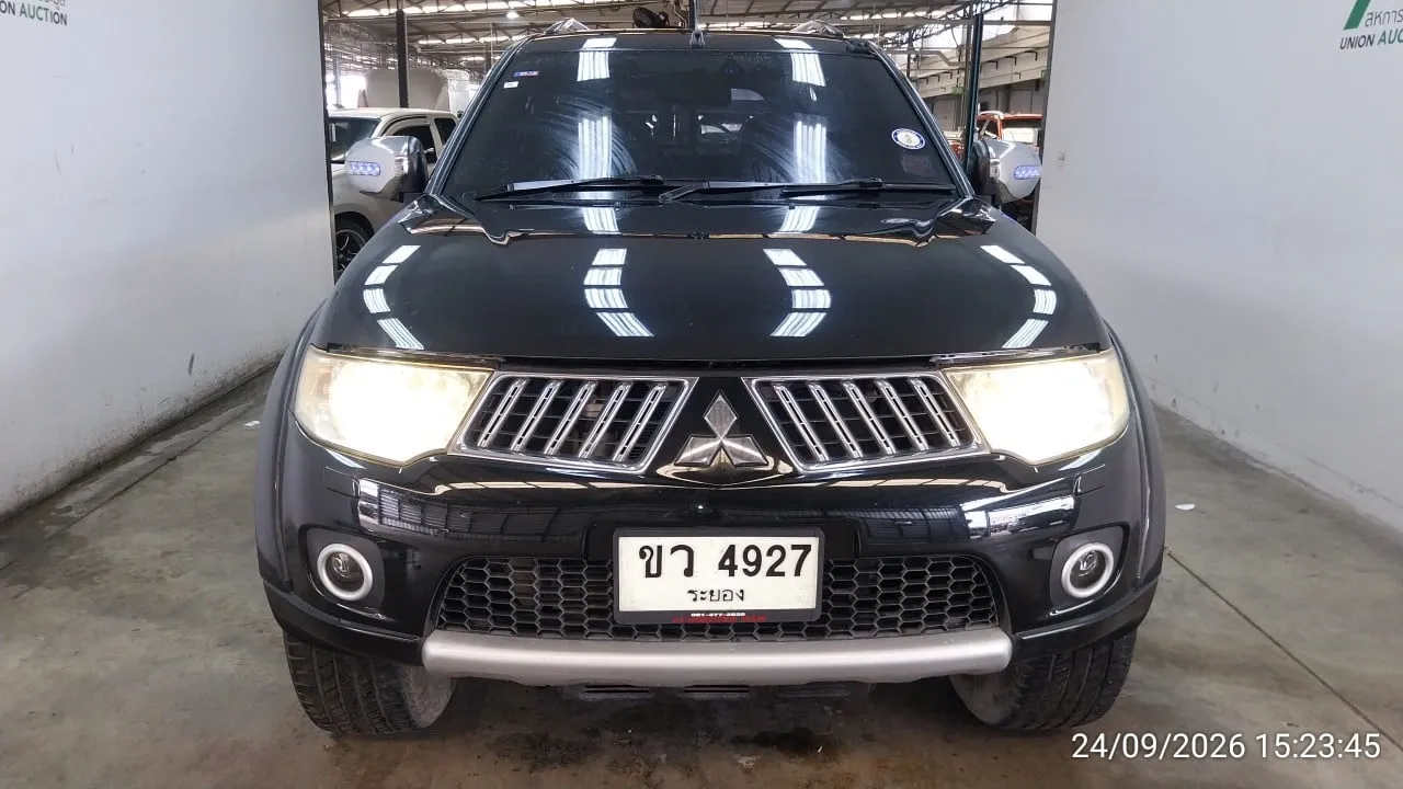 2011 Mitsubishi Pajero Sport – 1