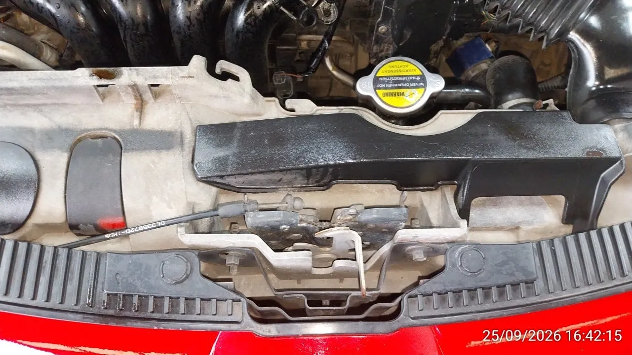 2011 Mazda Mazda2 – 5