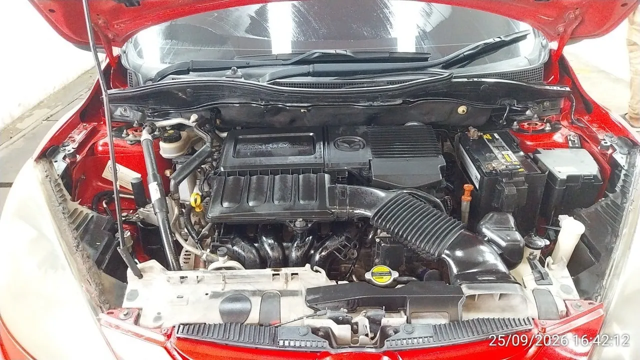 2011 Mazda Mazda2 – 4