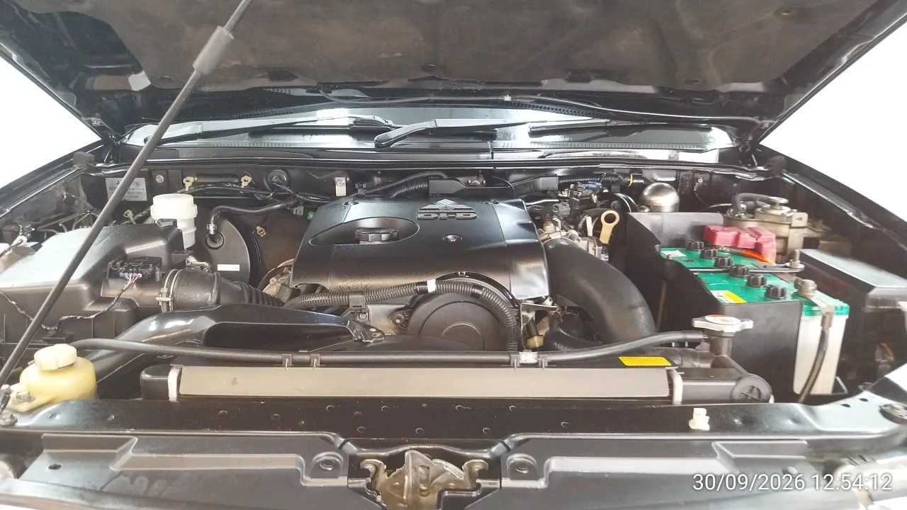 2012 Mitsubishi Pajero Sport – 4