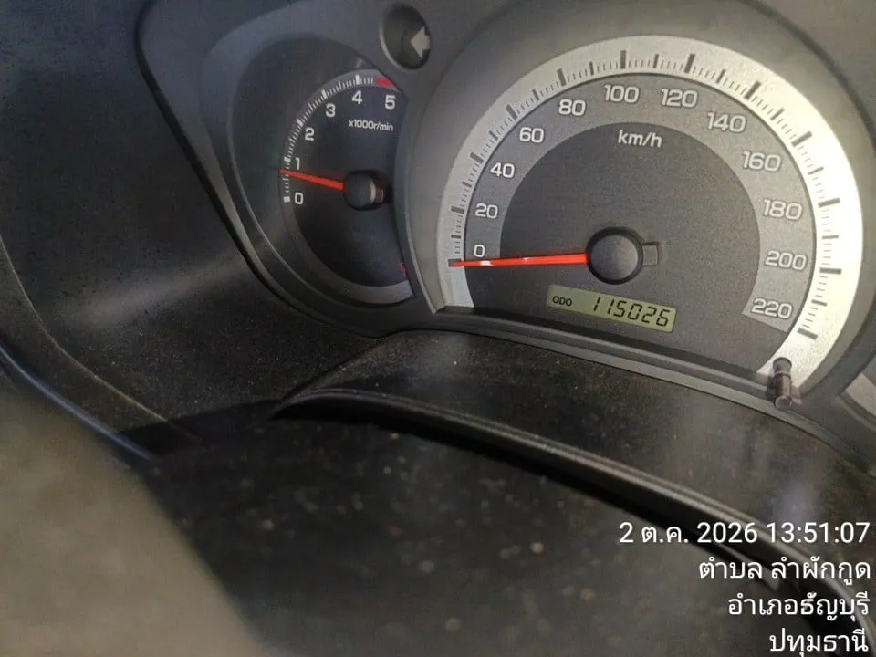 2010 Isuzu D-Max – 11