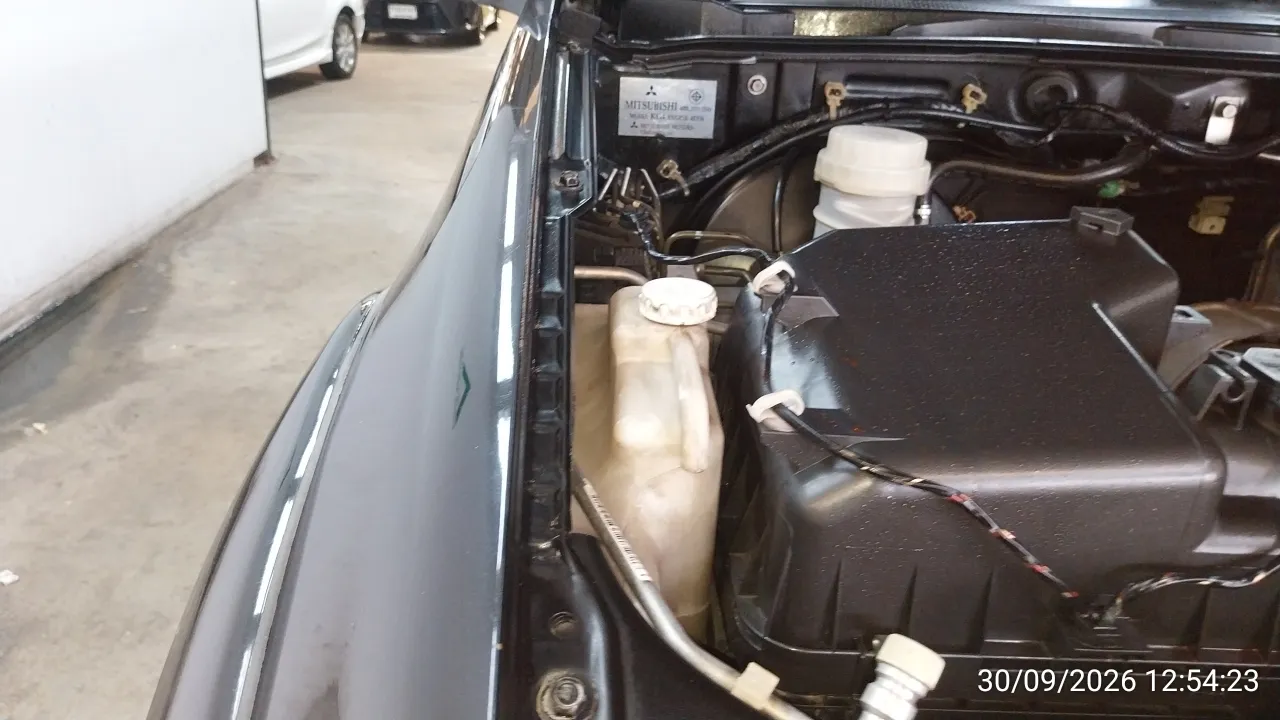 2012 Mitsubishi Pajero Sport – 11