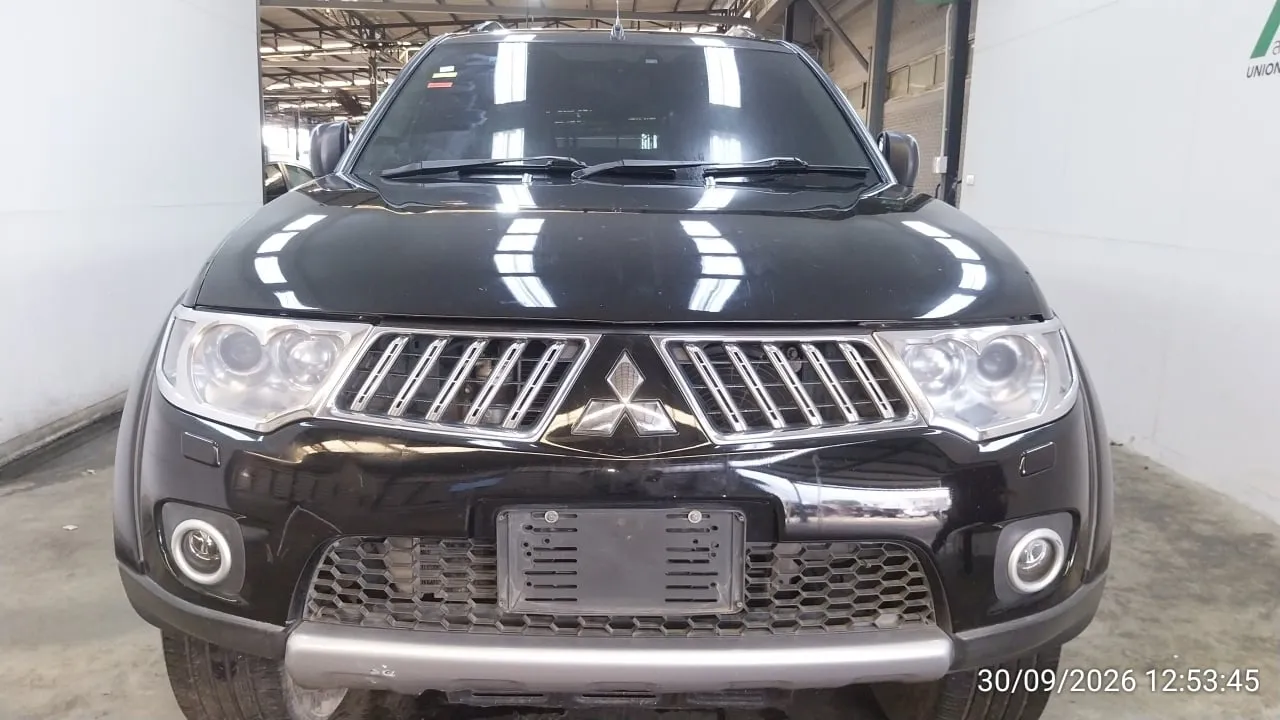 2012 Mitsubishi Pajero Sport – 1