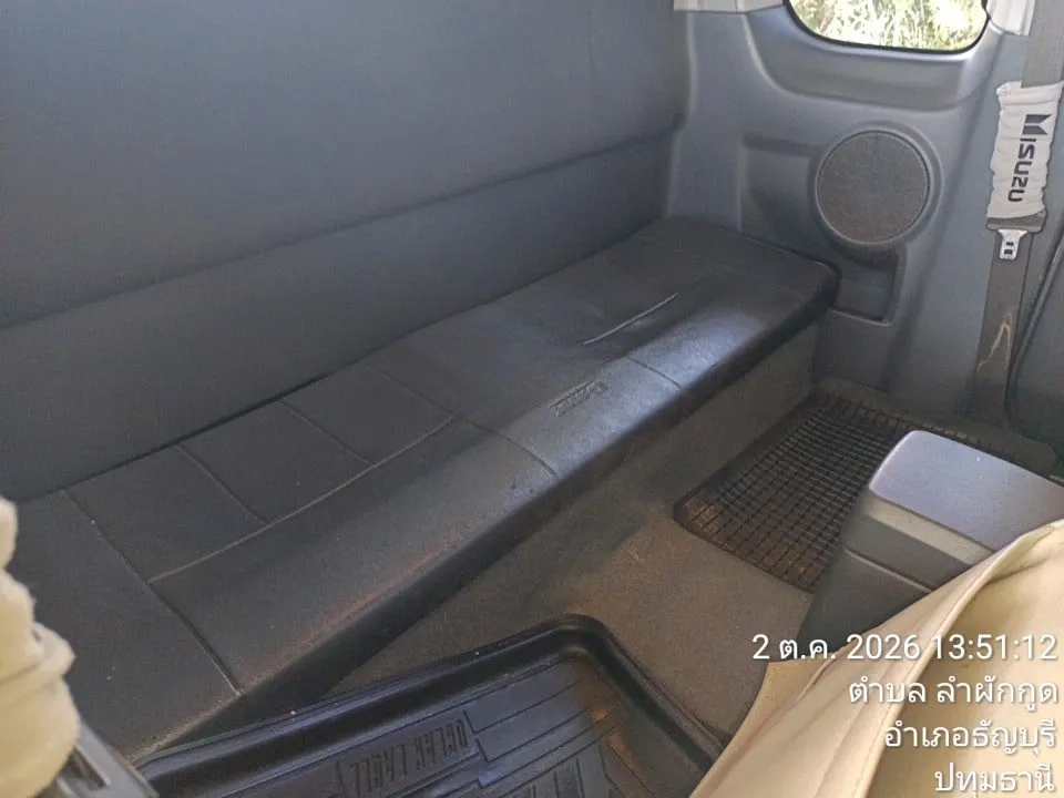 2010 Isuzu D-Max – 12