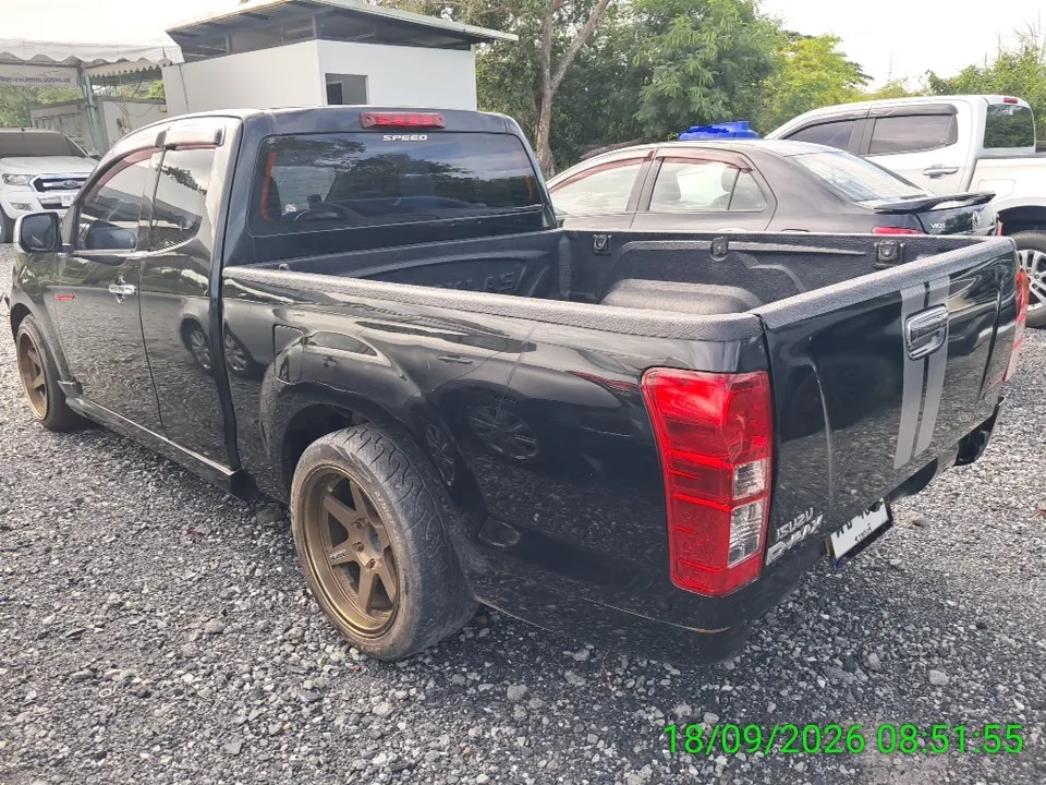 2013 Isuzu D-Max – 3