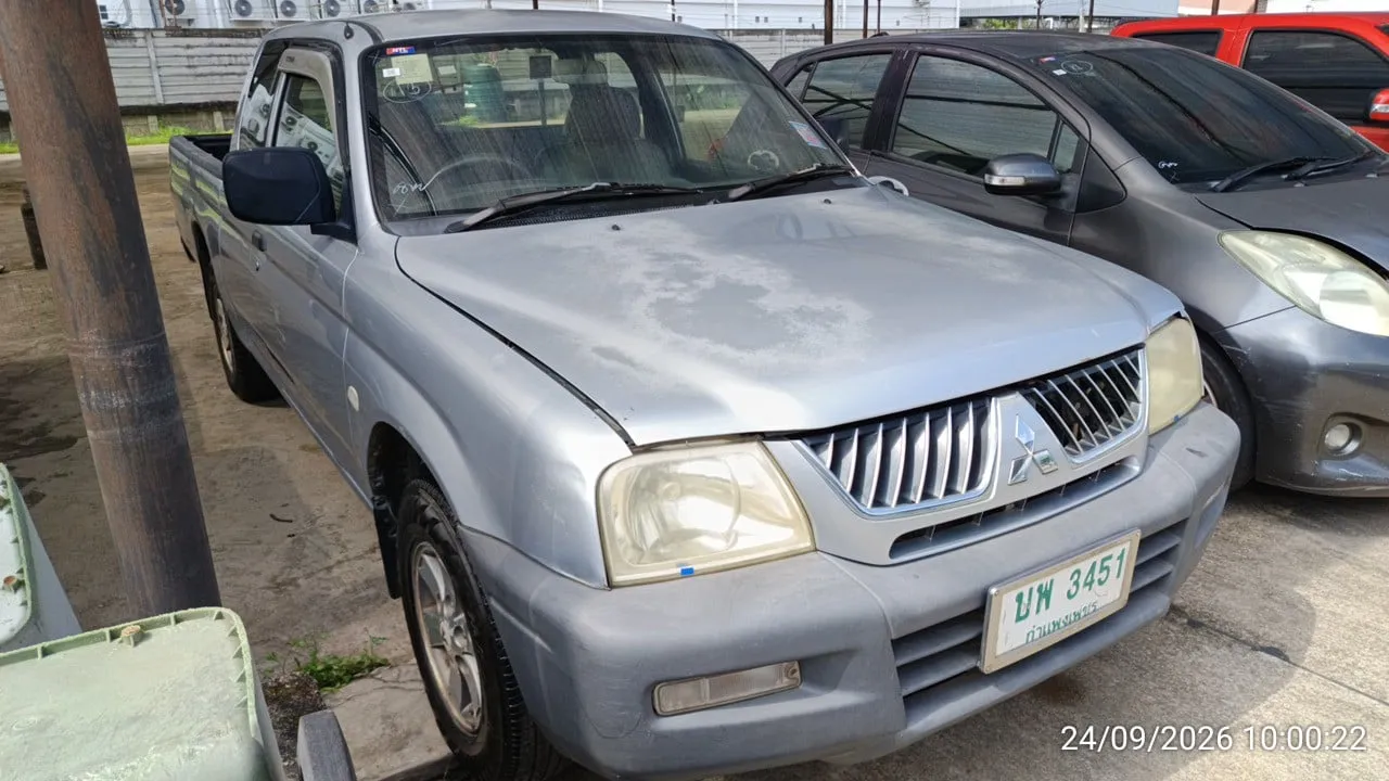 2005 Mitsubishi Strada – 6