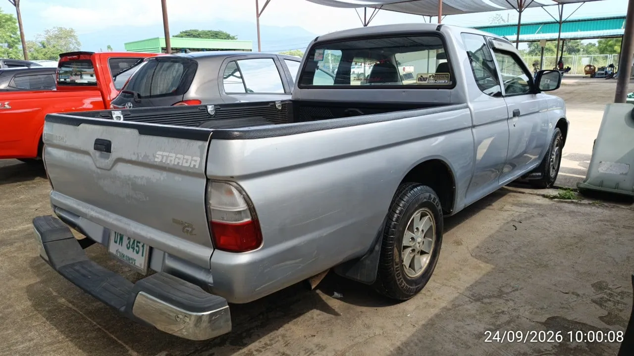 2005 Mitsubishi Strada – 5