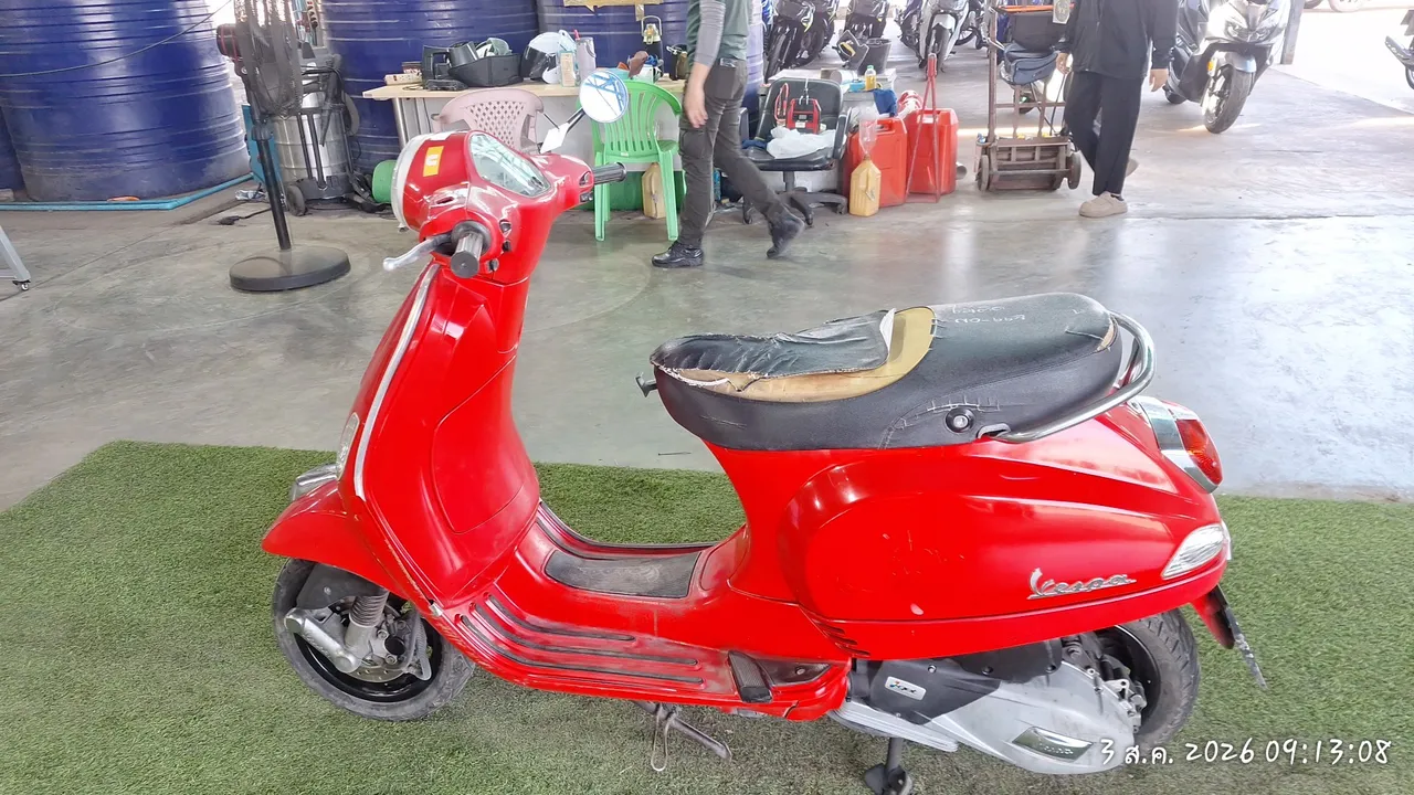 2019 Vespa LX – 8