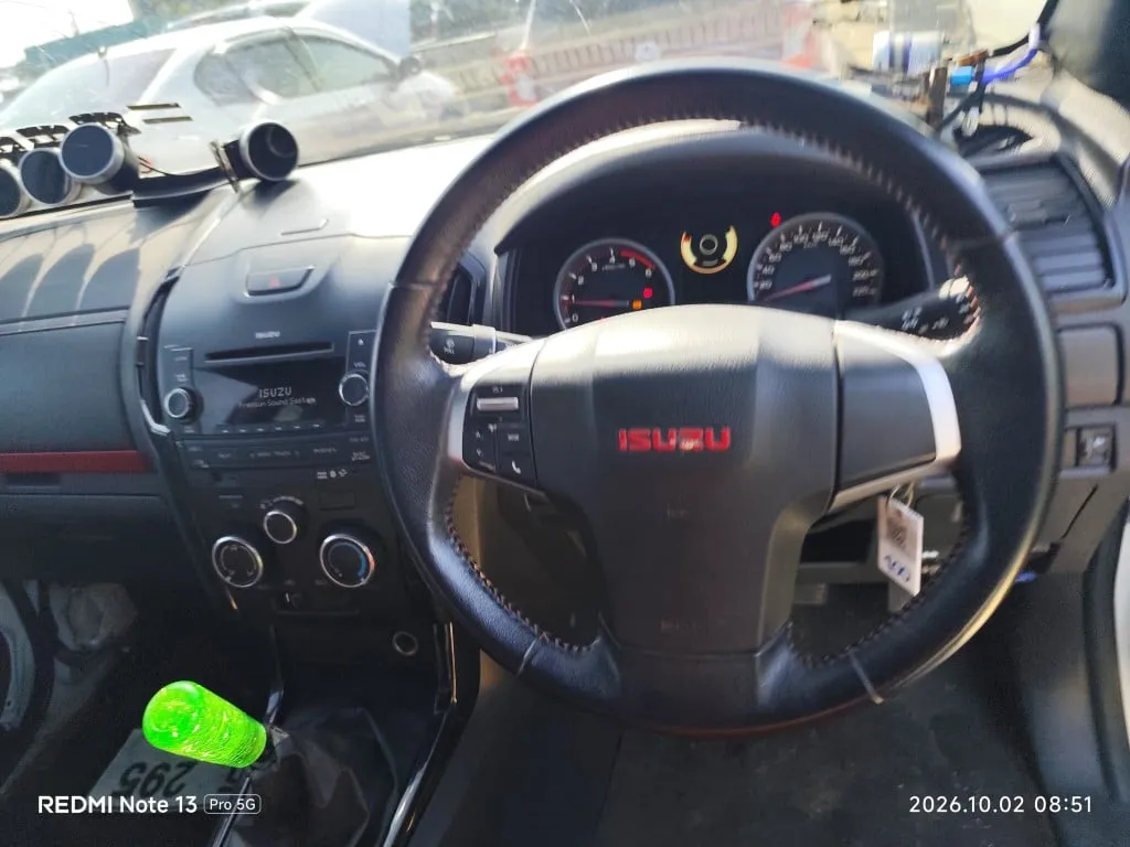 2018 Isuzu D-Max – 12