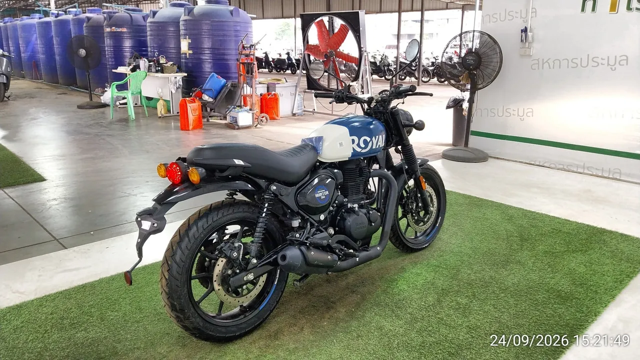 2022 Royal Enfield Hunter 350 – 4