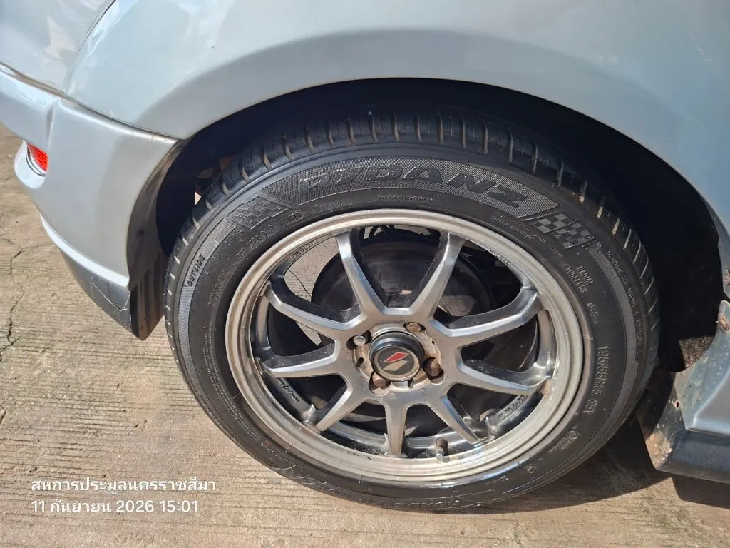 2011 Ford Fiesta – 10