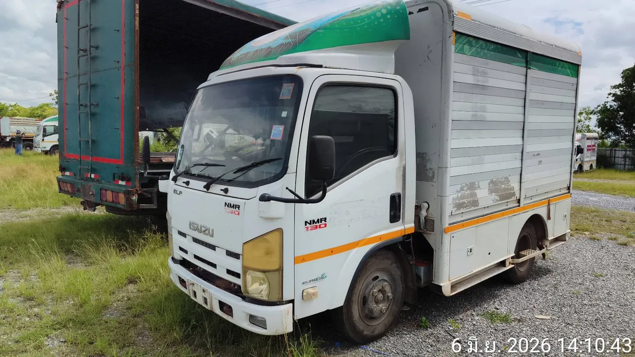 2012 Isuzu NMR – 3