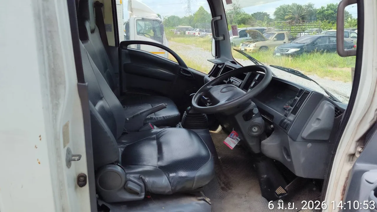 2012 Isuzu NMR – 4