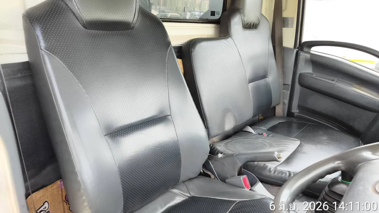 2012 Isuzu NMR – 6